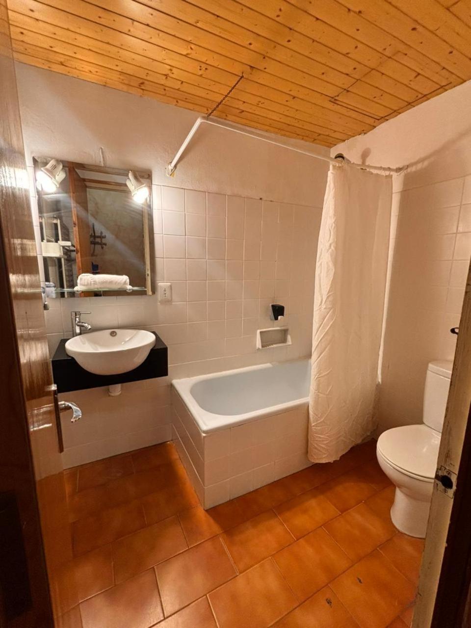Hotel Prats Ribes De Freser Ngoại thất bức ảnh