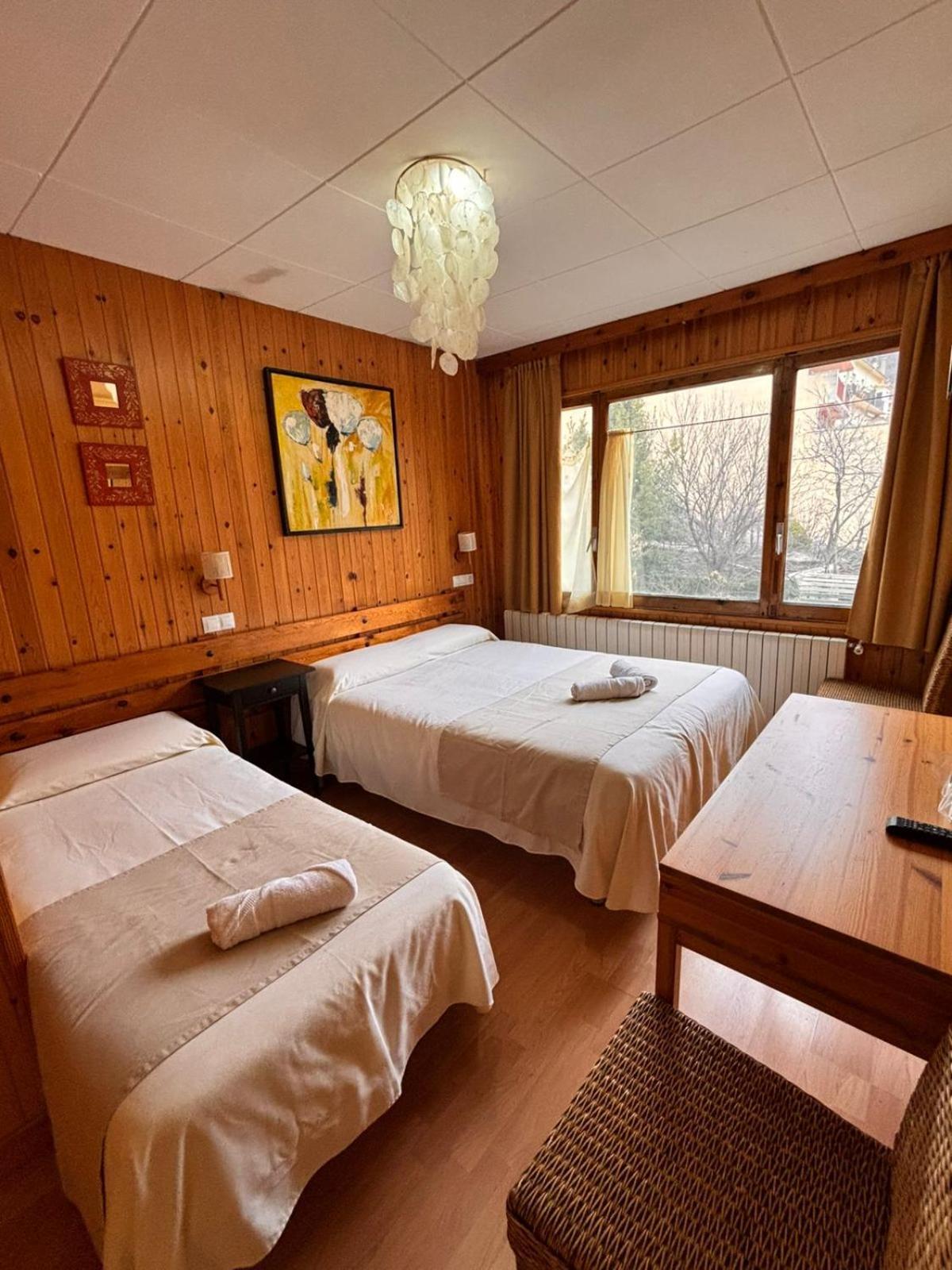 Hotel Prats Ribes De Freser Ngoại thất bức ảnh