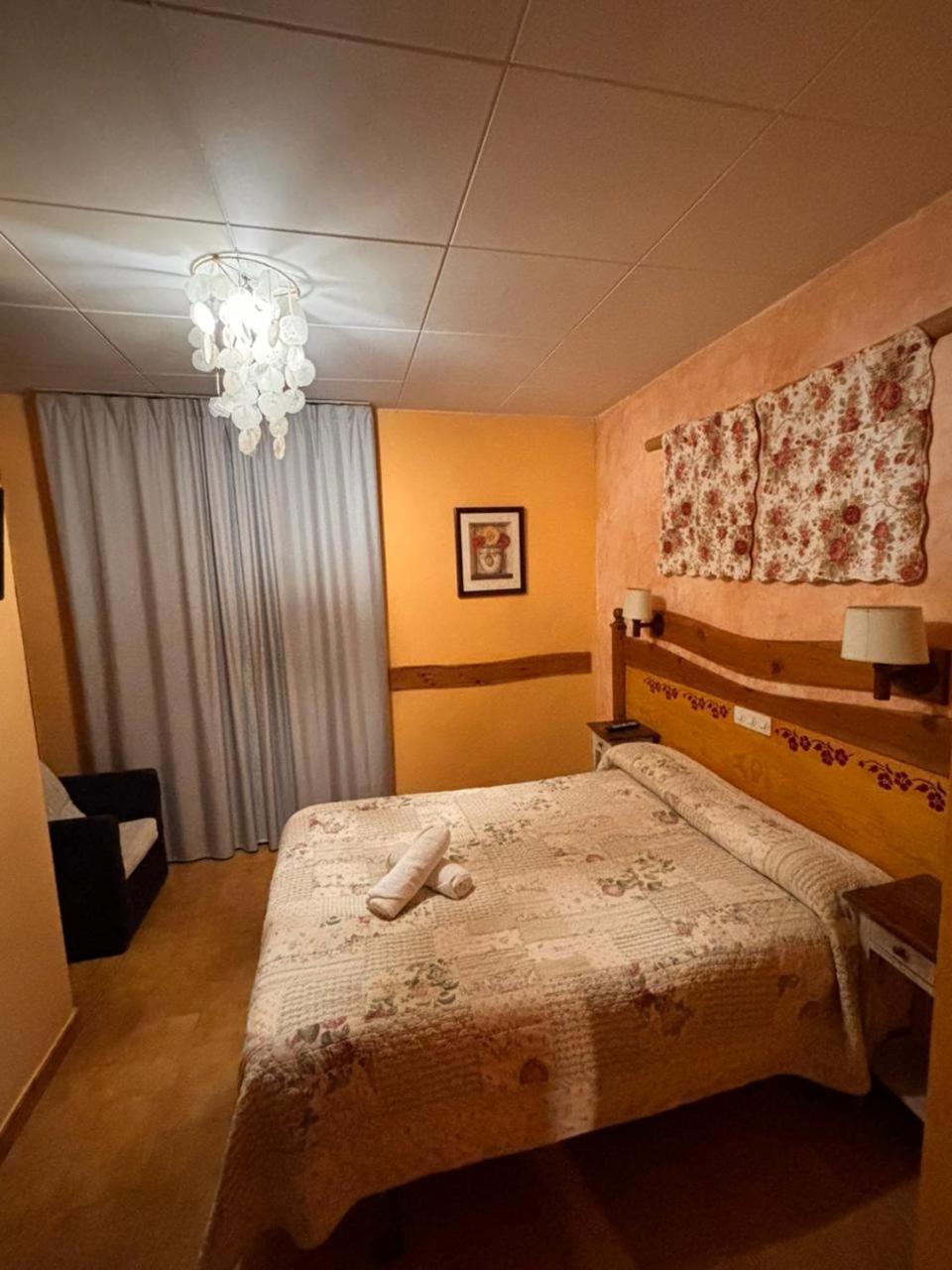 Hotel Prats Ribes De Freser Ngoại thất bức ảnh