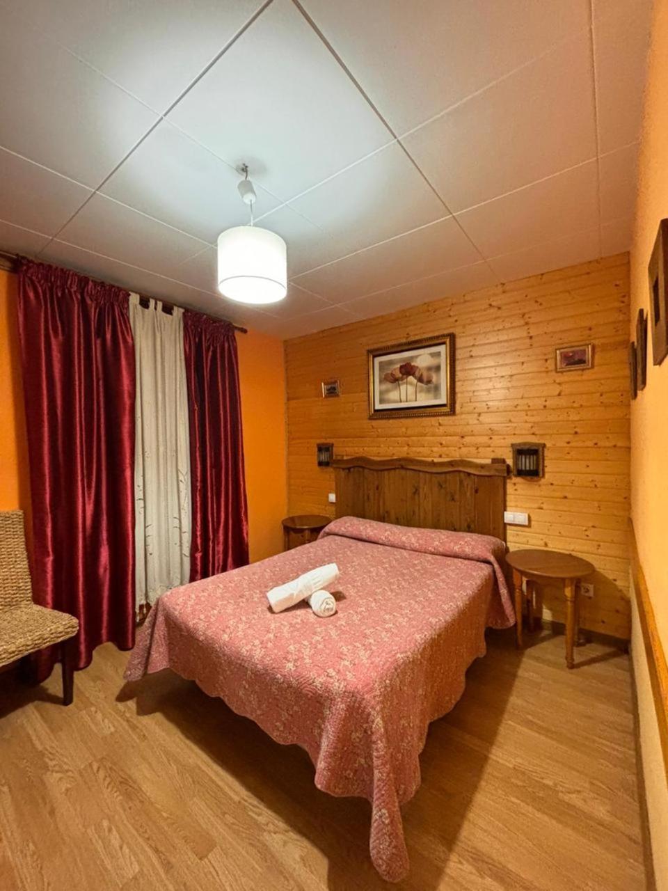 Hotel Prats Ribes De Freser Ngoại thất bức ảnh